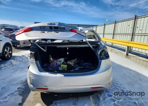 2013 Hyundai Elantra Gls z USA, uszkodzony, nr VIN KMHDH4AE6DU499330